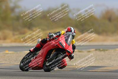 media/Apr-12-2025-Race Pace (Sat) [[9230add55f]]/Vested/1-Turn 2 (10am)/